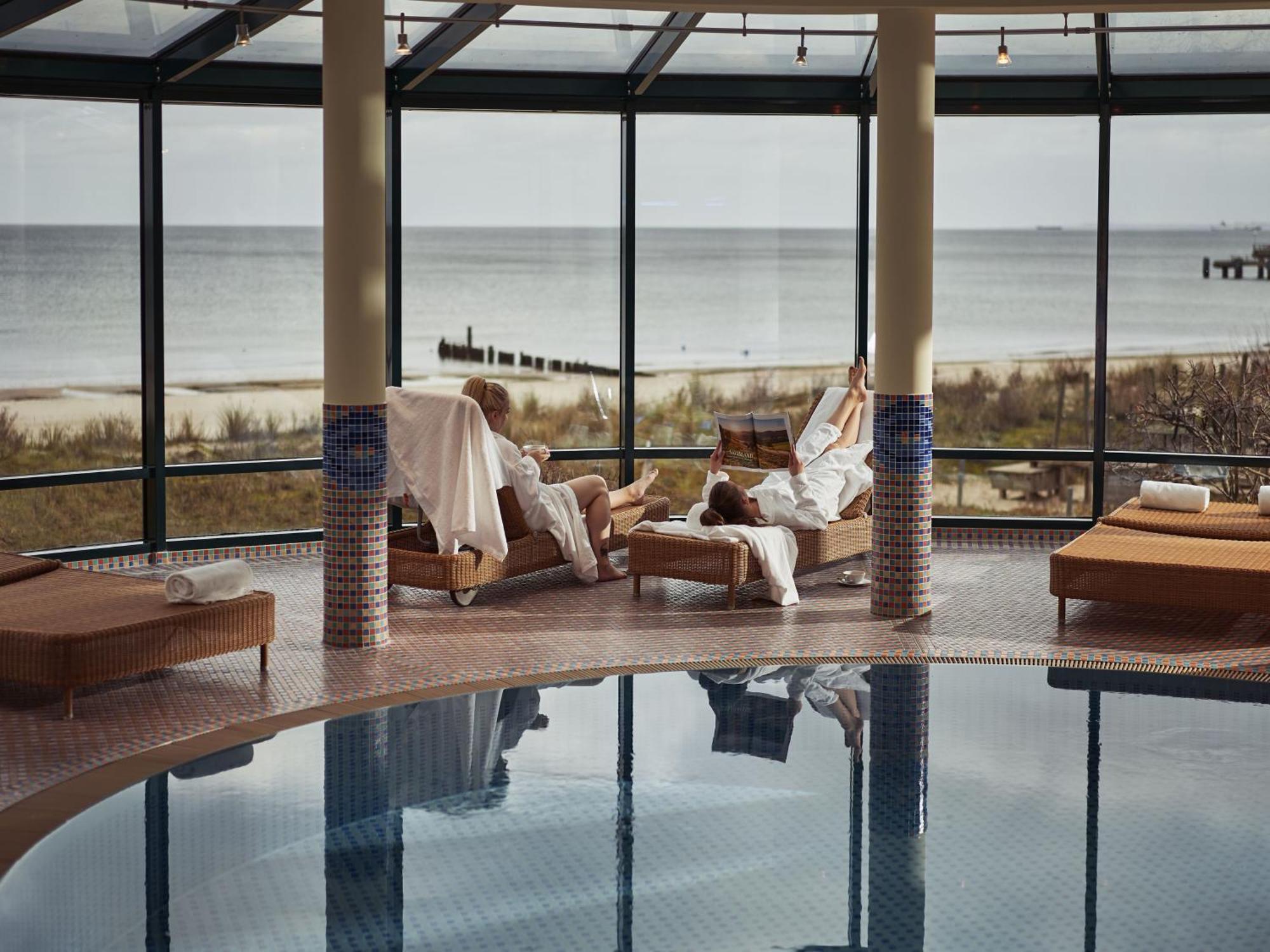 Aja Strandhotel Bansin Heringsdorf  Exterior photo